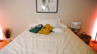 AlyssaShy - Porn Video [Myfreecams]: charming host, oral, slow and sensual stream