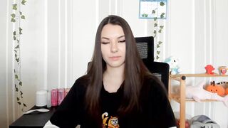 AmnesiaGirl1 - Porn Video [Myfreecams]: playing, streamed session, virtual stream
