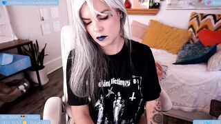 AprilJames - Porn Video [Myfreecams]: gorgeous enchantress, sexy cam replay, suck dick