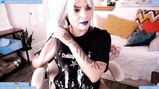 AprilJames - Porn Video [Myfreecams]: gorgeous enchantress, sexy cam replay, suck dick