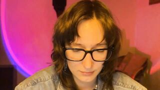 LoooneyTunes - Porn Video [Myfreecams]: elegant buttocks, searing whispers, heavenly allure