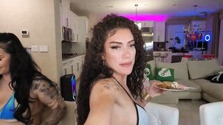 KylieNicole - Porn Video [Myfreecams]: twerking, sexual addiction, gorgeous silhouette