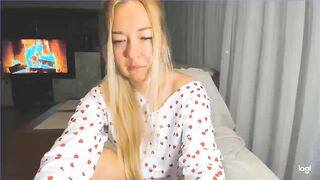 FlamingoDream - Porn Video [Myfreecams]: beautiful seductress, captivating cam slut, massage