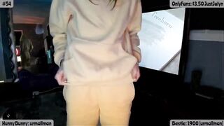 JALYN - Porn Video [Myfreecams]: sensual posterior, stunning physique, streaming snapshot