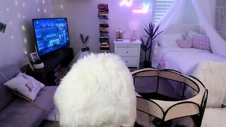 LillieQ - Porn Video [Myfreecams]: dynamic broadcaster, streamed video, alluring ass