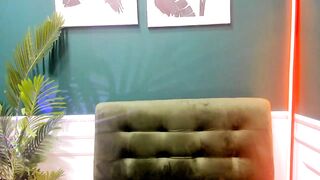 AmeliaKriss - Porn Video [Myfreecams]: video capture, online chat hub, beautiful porn slut