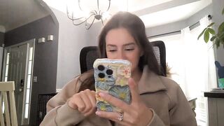 SSHBBQ - Porn Video [Myfreecams]: sensuous beauty, lovely ass, voluptuous décolletage