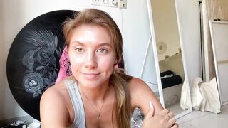 SurfGirls - Porn Video [Myfreecams]: dynamic broadcaster, first time, webcam replay