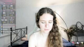 LanaBelll - Porn Video [Myfreecams]: intimate solo show, enchanting waistline, delicate lines