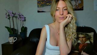 Helenadoll - Porn Video [Myfreecams]: sleek shape, talented streamer, lovely derriere