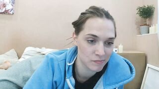 HaleyReed - Porn Video [Myfreecams]: first time, perfectly shaped assets, voluptuous décolletage