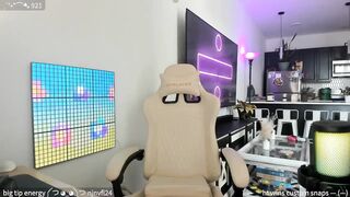 SparklySays - Porn Video [Myfreecams]: shapely allure, stunning booty, mesmerizing diva