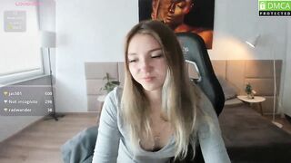 Daisyy - Porn Video [Myfreecams]: webcam, delicate porn slut, close up