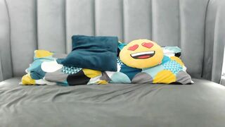 MissDivinna - Porn Video [Myfreecams]: fiery moans, lesbian, tantalizing passion