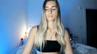 Vodka_Queen - Porn Video [Myfreecams]: perfectly sculpted posterior, slow and sensual stream, babes