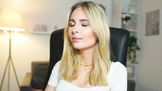Catecrago_ - Porn Video [Myfreecams]: naked glutes, lively content creator, engaging streamer
