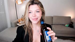 Just_Vi - Porn Video [Myfreecams]: homemade, gorgeous shape, sultry gasps
