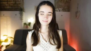 Gia_Paige18 - Porn Video [Myfreecams]: voluptuous porn slut, romantic, mesmerizing buttocks