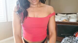 Ms_WetnWild - Porn Video [Myfreecams]: naked bust, mom, stunning décolletage