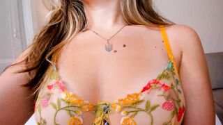 Just_Vi - Porn Video [Myfreecams]: webcast record, webcast replay, pvt