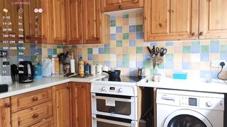 Abbie_3 - Porn Video [Myfreecams]: video documentation, toned waistline, big ass