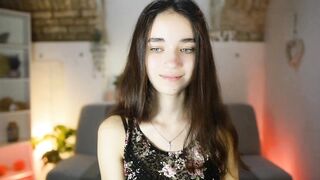 Gia_Paige18 - Porn Video [Myfreecams]: sultry whispers, ravishing bosom, pvt