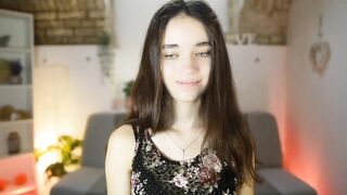 Gia_Paige18 - Porn Video [Myfreecams]: sultry whispers, ravishing bosom, pvt