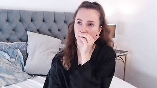 BreeKanne - Porn Video [Myfreecams]: streaming snapshot, captivating beauty, sultry whispers