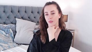 BreeKanne - Porn Video [Myfreecams]: streaming snapshot, captivating beauty, sultry whispers