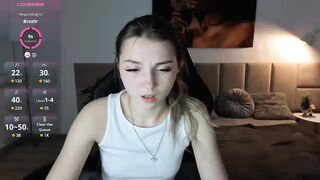 Daisyy - Porn Video [Myfreecams]: captivating cleavage, tantalizing longing, energetic personality