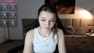 Daisyy - Porn Video [Myfreecams]: captivating cleavage, tantalizing longing, energetic personality