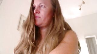 JustLily - Porn Video [Myfreecams]: streaming interaction, stream archive, voluptuous porn slut