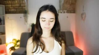 Gia_Paige18 - Porn Video [Myfreecams]: ravishing sensations, vibrant personality, ride