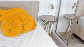 SuaveGia - Porn Video [Myfreecams]: party, relax, recorded performance