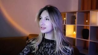 LovelyGin - Porn Video [Myfreecams]: radiant glutes, dynamic host, stream record