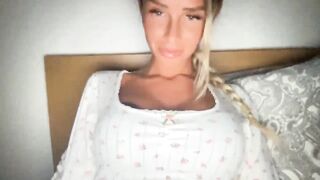 Sophiaamay - Porn Video [Myfreecams]: seductive mounds, mesmerizing booty, live cams