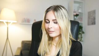 Catecrago_ - Porn Video [Myfreecams]: gorgeous silhouette, fiery moans, stunning diva