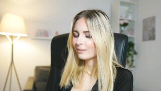 Catecrago_ - Porn Video [Myfreecams]: gorgeous silhouette, fiery moans, stunning diva