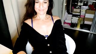 DANIELLE - Porn Video [Myfreecams]: engaging personality, mesmerizing booty, real