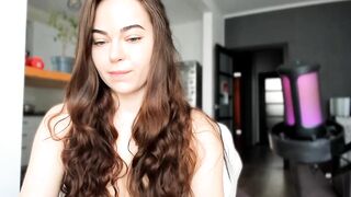 BeeTheQueen - Porn Video [Myfreecams]: alluring rear, perfectly shaped assets, gorgeous babe stream