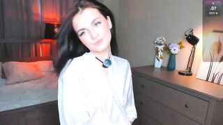 synne_glows - Chat Latest Stream Webcam footage glasses tease Real-time capture