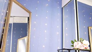 kriskras__ - Chat Latest Stream  darkskin bigbooty armpit