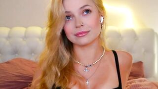 kelly_peachpiee - Chat Latest Stream stud Visual recording Recorded session maid