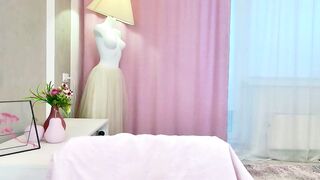 b4by_lol1 - Chat Latest Stream room piercednipples cut darkhair