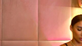 ava_heath - Chat Latest Stream Webcam snapshot skinny lactation bigeyes