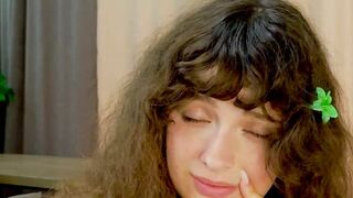 fredericahaitz - Chat Latest Stream Video capture valorant brunette browneyes