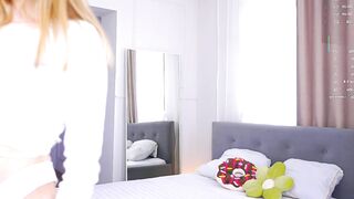 blue_bow - Chat Latest Stream nonnude greeneyes pansexual Virtual recording