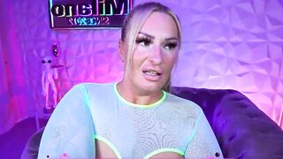 tamaramilano - Chat Latest Stream hotwife redhair small satin