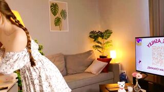 cutie_ash - Chatr Online Stream Virtual stream doublepenetration hunk strapon