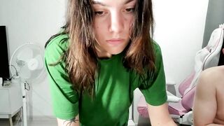 kesh_mne - Chatr Online Stream flash barefeet brownhair curly